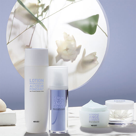 MOISTURIZING LOTUS MASK
